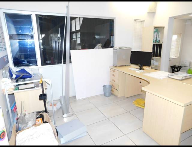 640M² WORKSHOP FOR SALE IN KENSINGTON B